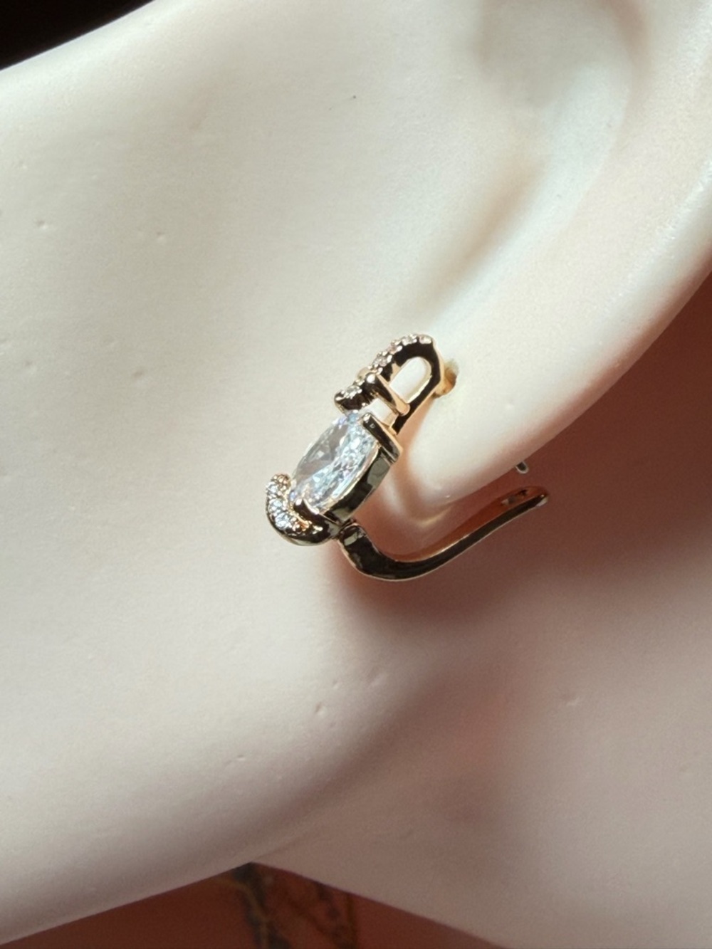 18K Gold Plated White Stone Stud Earrings. - Picture 5 of 6